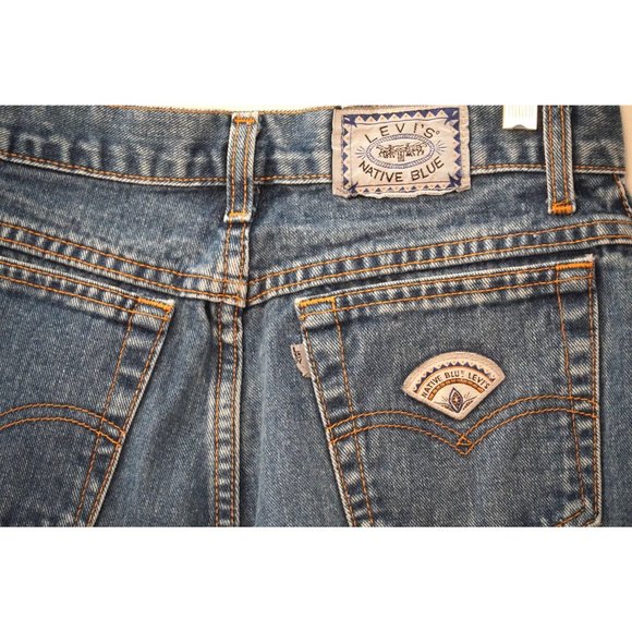 Vintage Levis Native Blue Jeans, High Waisted, Mom Jeans, 26" Waist Levi Strauss - Picture 6 of 8